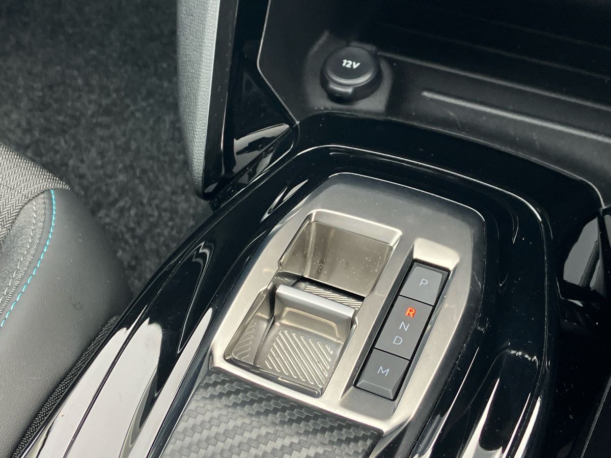 Used Peugeot 208 2023 for sale - 76220103: Photo 50