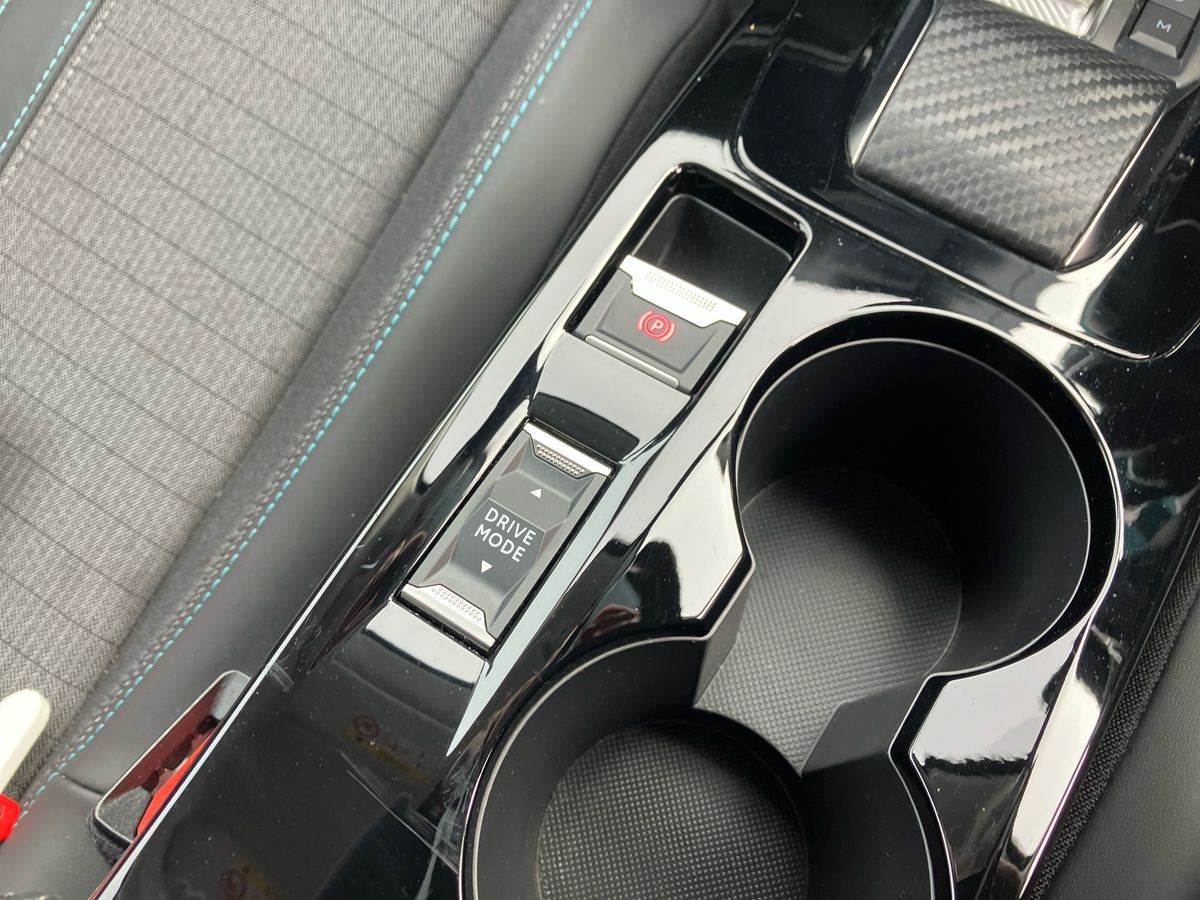 Used Peugeot 208 2023 for sale - 76220103: Photo 51