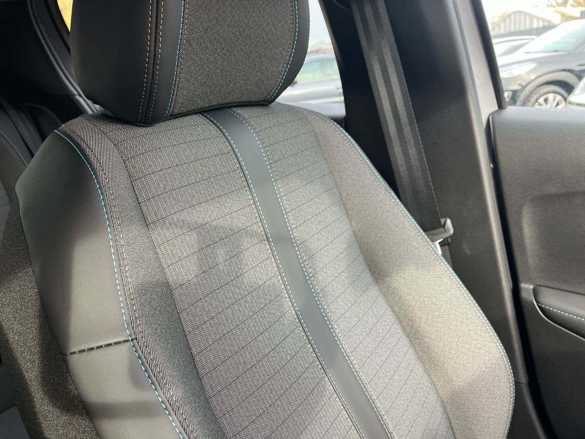 Used Peugeot 208 2023 for sale - 76220103: Photo 55