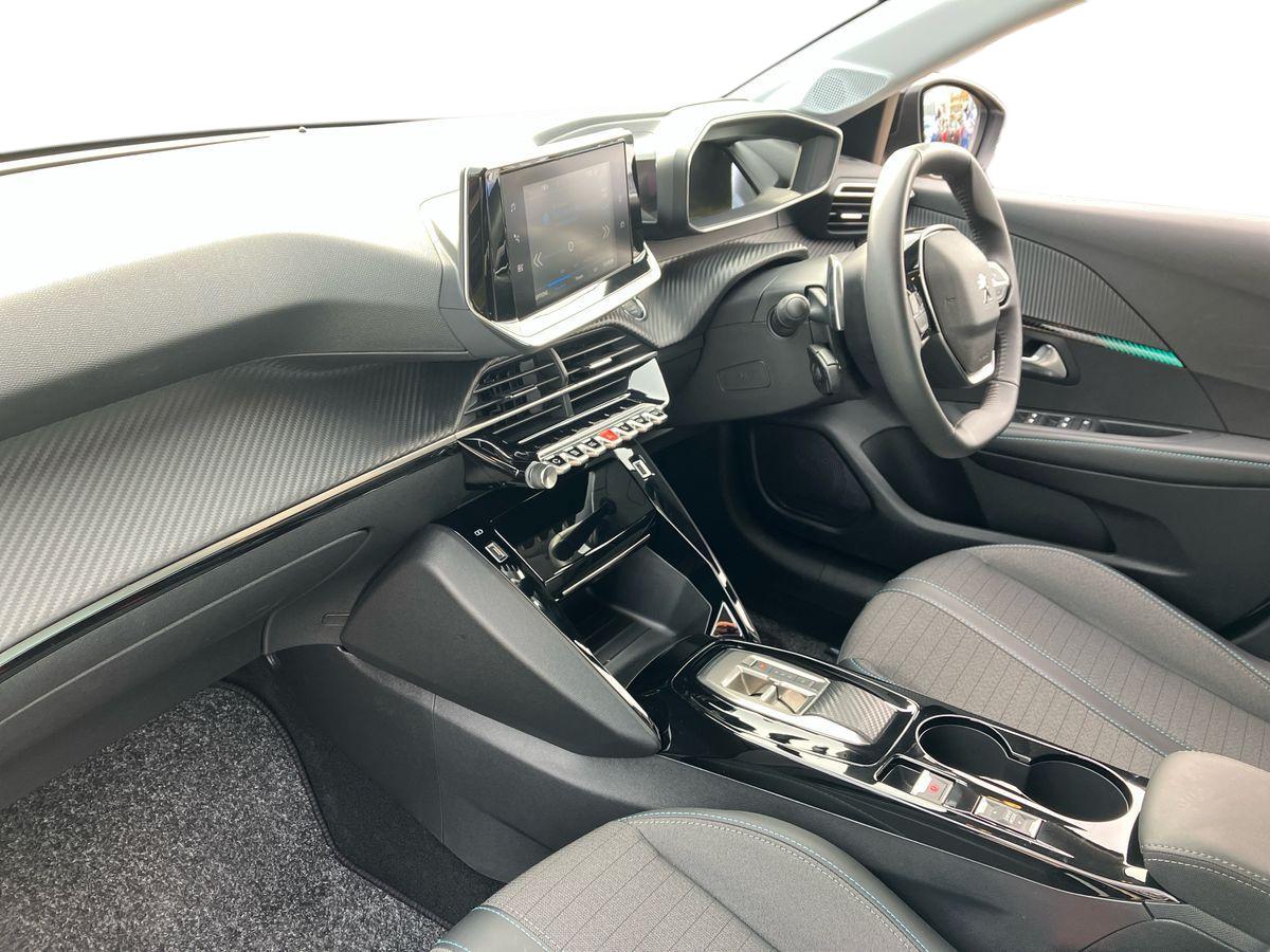 Used Peugeot 208 2023 for sale - 76220103: Photo 6