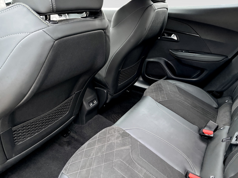 Used Peugeot 2008 2023 for sale - 78077312: Photo 25