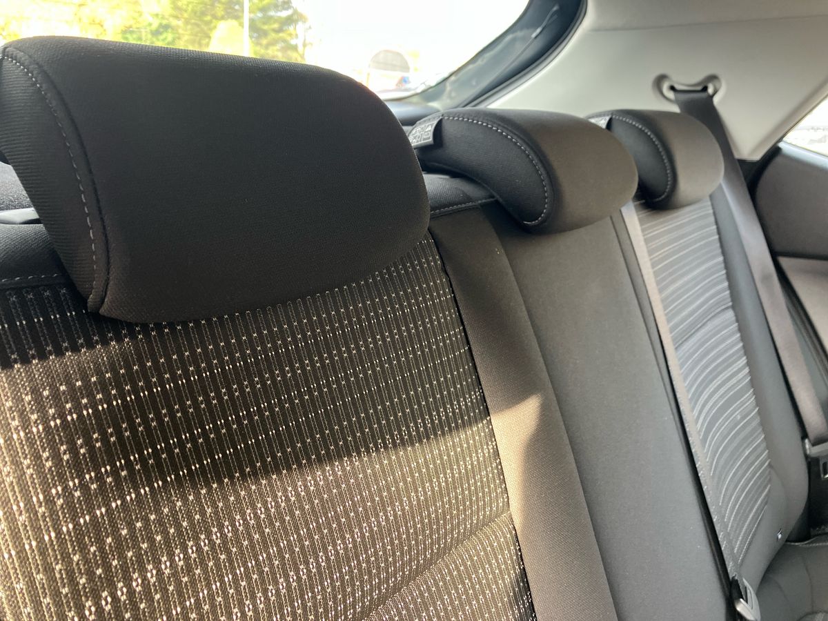 Used Kia Stonic 2022 for sale - 76364709: Photo 30