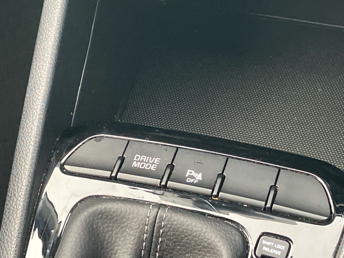 Used Kia Stonic 2022 for sale - 76364709: Photo 47