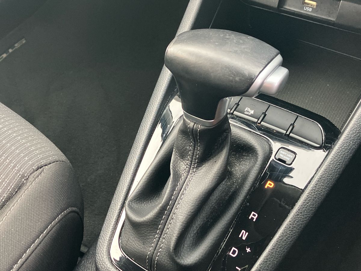 Used Kia Stonic 2022 for sale - 76364709: Photo 48