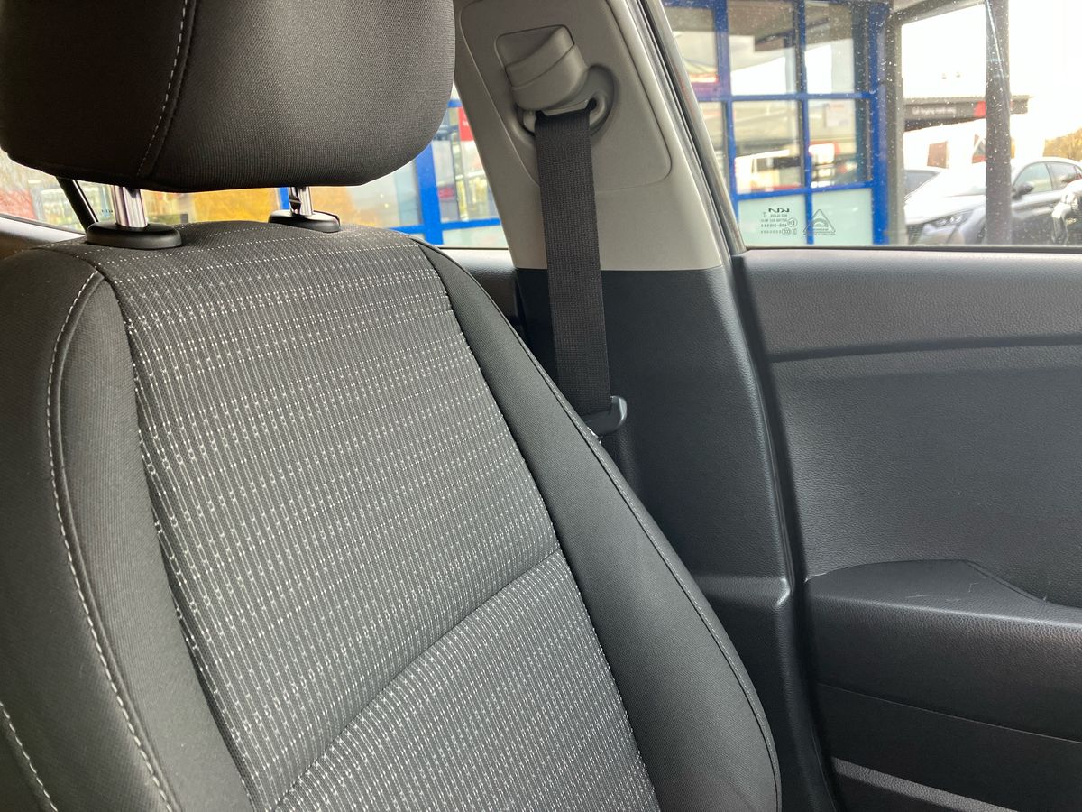 Used Kia Stonic 2022 for sale - 76364709: Photo 52