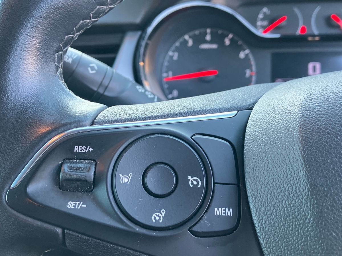 Used Vauxhall Crossland X 2018 for sale - 76663312: Photo 16