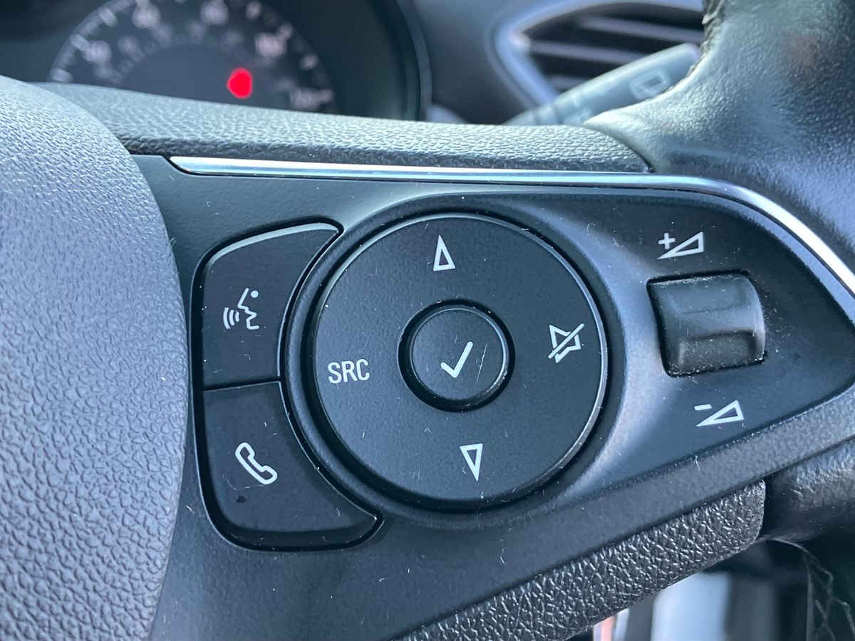 Used Vauxhall Crossland X 2018 for sale - 76663312: Photo 33