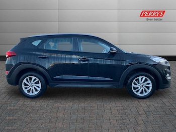 Used Hyundai TUCSON 2017 for sale - 76491139: Photo