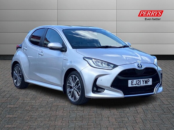 Used Toyota Yaris 2021 for sale - 75144007: Photo 1