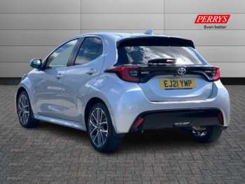 Used Toyota Yaris 2021 for sale - 75144007: Photo