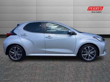 Used Toyota Yaris 2021 for sale - 75144007: Photo