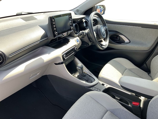 Used Toyota Yaris 2021 for sale - 75144007: Photo 6