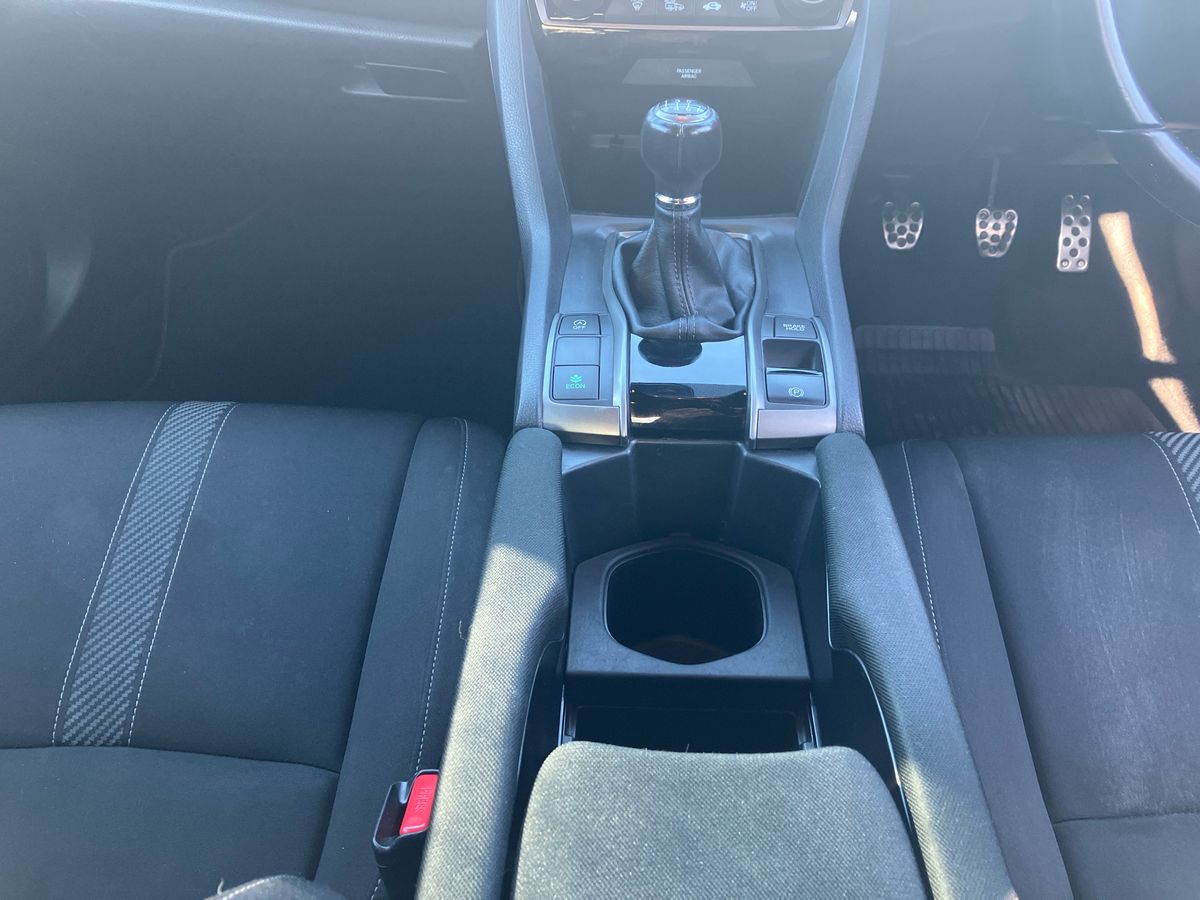 Used Honda Civic 2019 for sale - 76128244: Photo 20