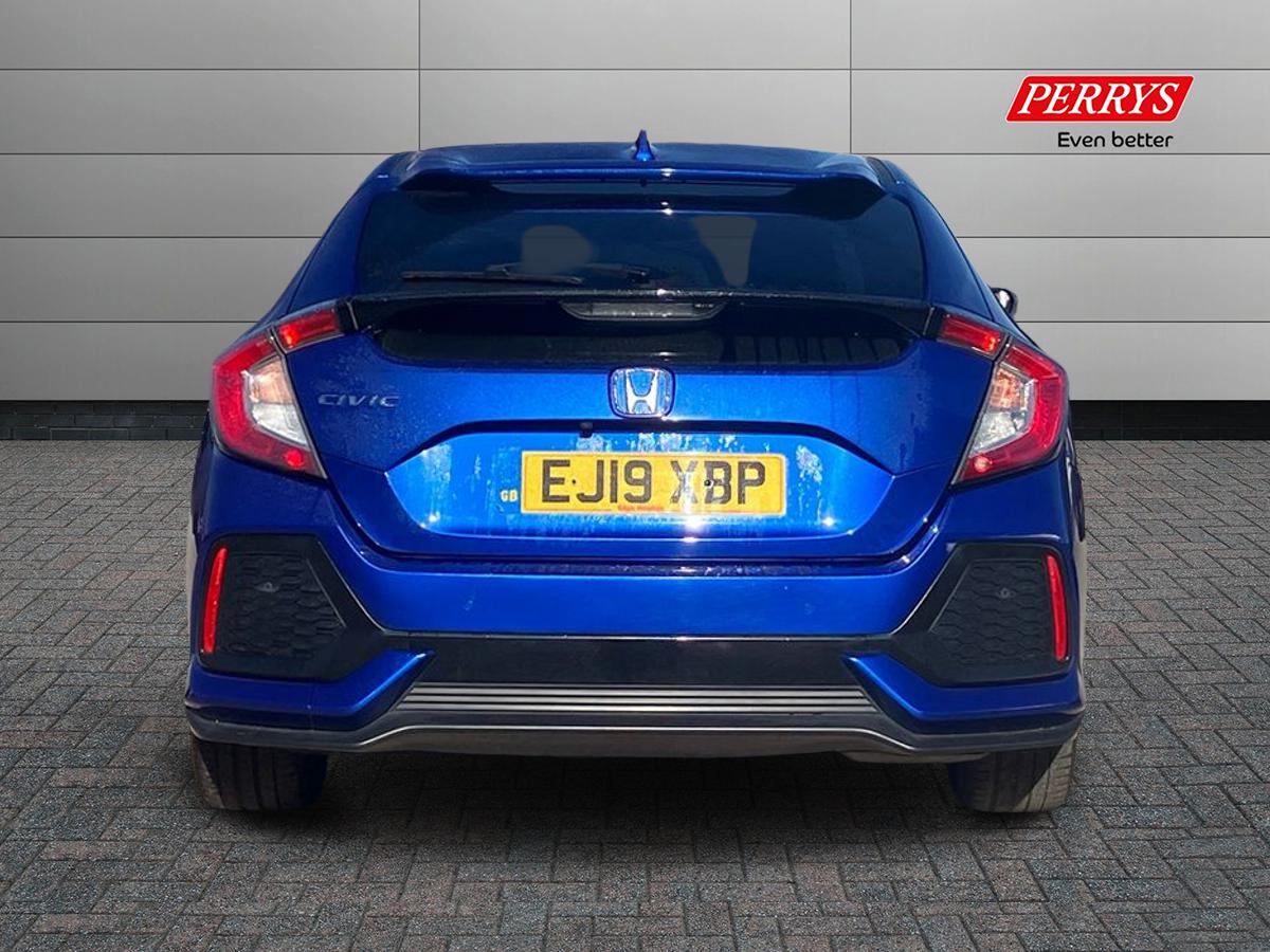 Used Honda Civic 2019 for sale - 76128244: Photo 5