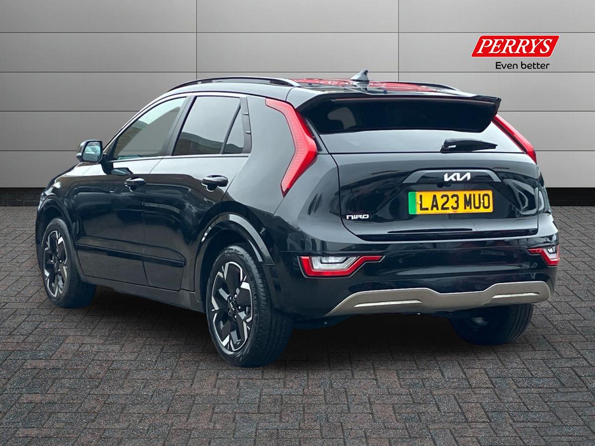 Used Kia Niro 2023 for sale - 77207750: Photo 2