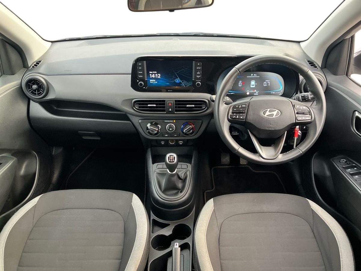 Used Hyundai i10 2024 for sale - 77676646: Photo 9