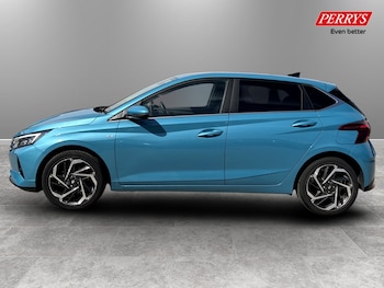 Used Hyundai i20 2023 for sale - 79037124: Photo