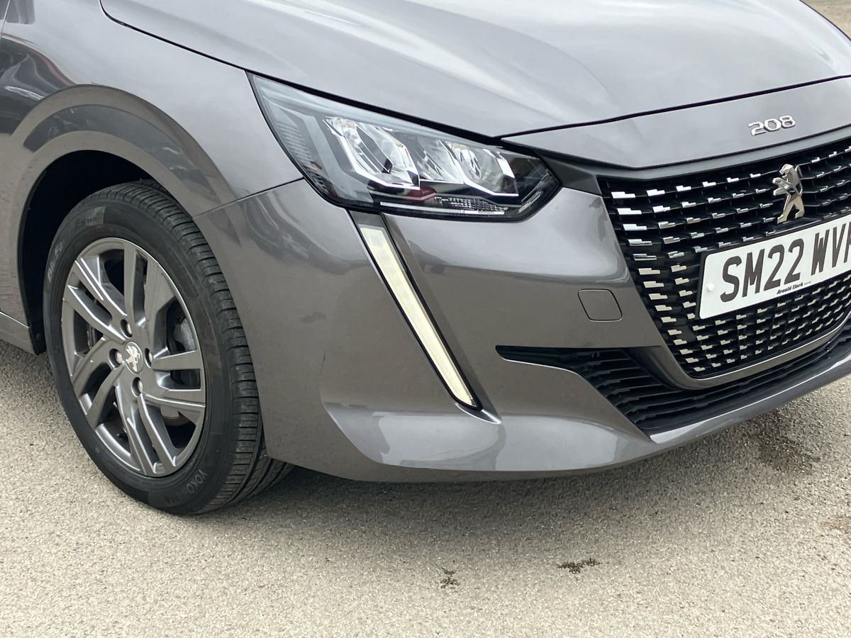 Used Peugeot 208 2022 for sale - 75919643: Photo 33