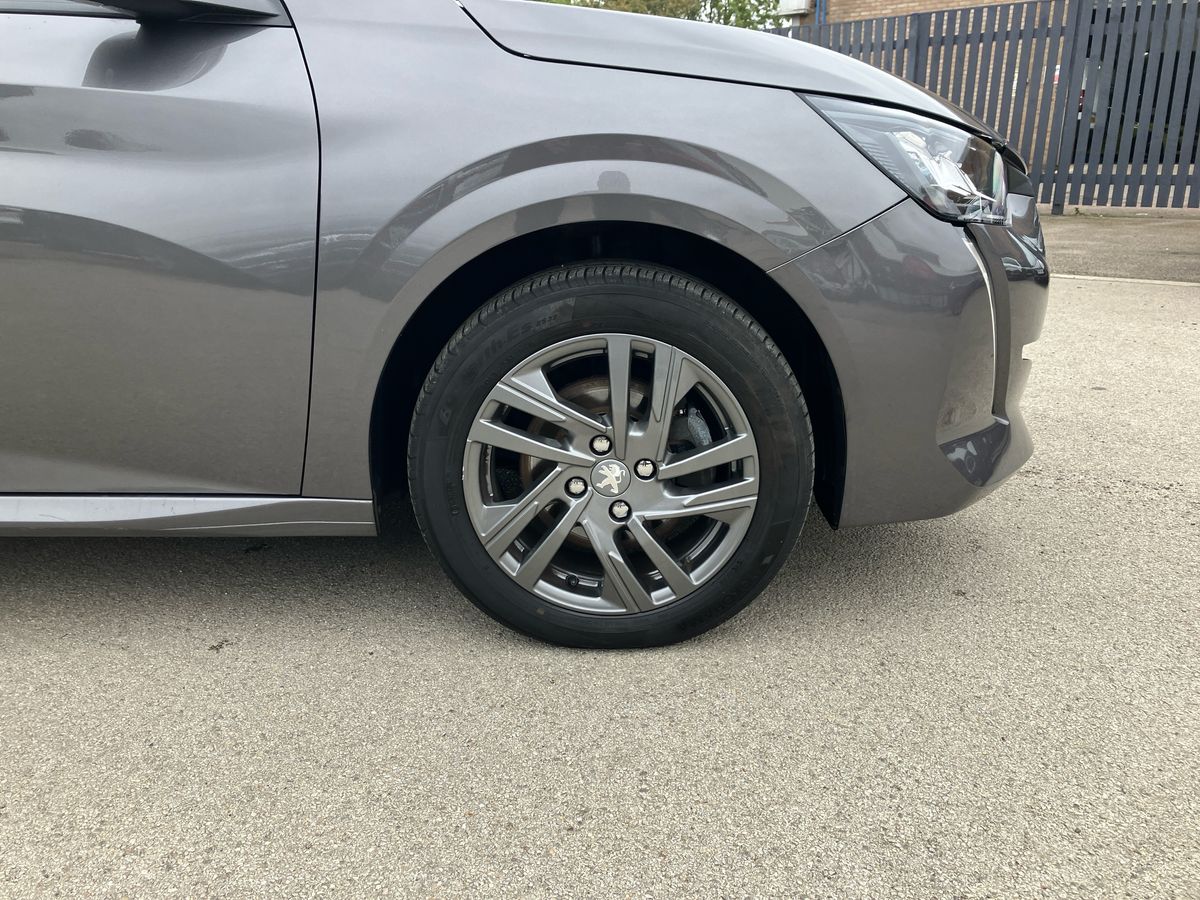 Used Peugeot 208 2022 for sale - 75919643: Photo 8