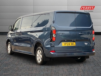 Used Ford Transit Custom 2024 for sale - 76859452: Photo