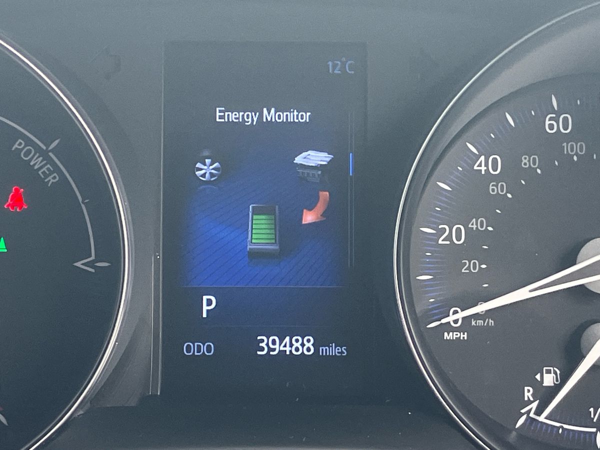 Used Toyota C-HR 2019 for sale - 76264091: Photo 46