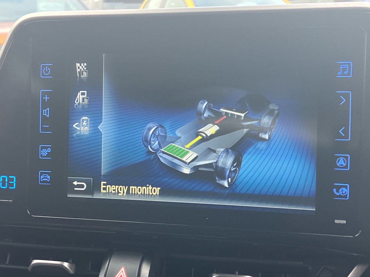 Used Toyota C-HR 2019 for sale - 76264091: Photo 48