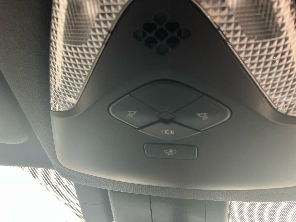 Used Toyota C-HR 2019 for sale - 76264091: Photo 59