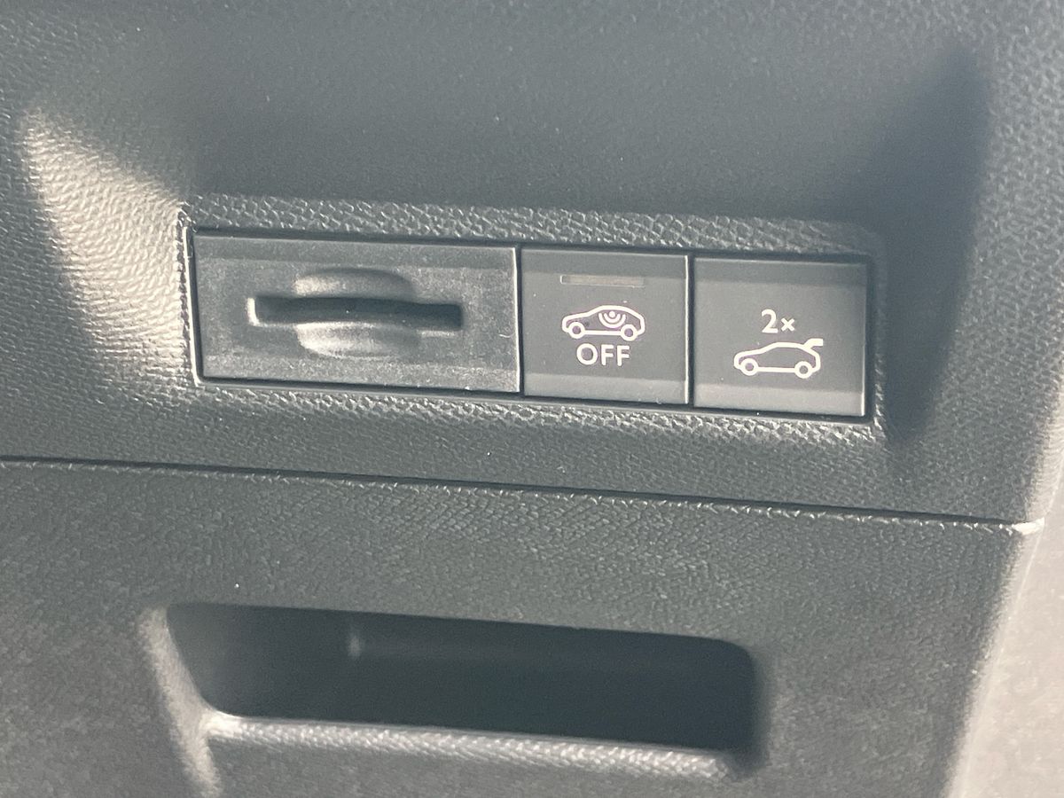 Used Peugeot 5008 2024 for sale - 77033768: Photo 38