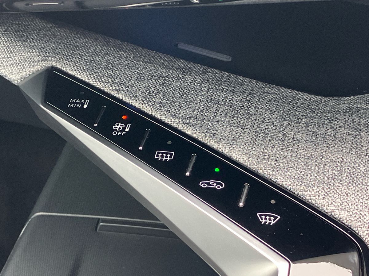 Used Peugeot 5008 2024 for sale - 77033768: Photo 51