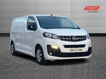 Vauxhall Vivaro feature image