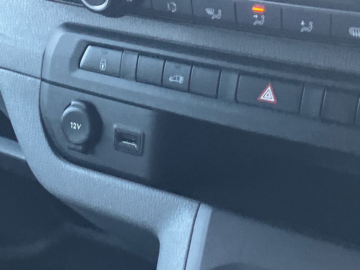 Used Vauxhall Vivaro 2022 for sale - 77113602: Photo 47