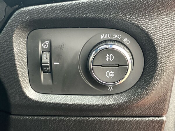 Used Vauxhall Corsa 2022 for sale - 75536304: Photo 42