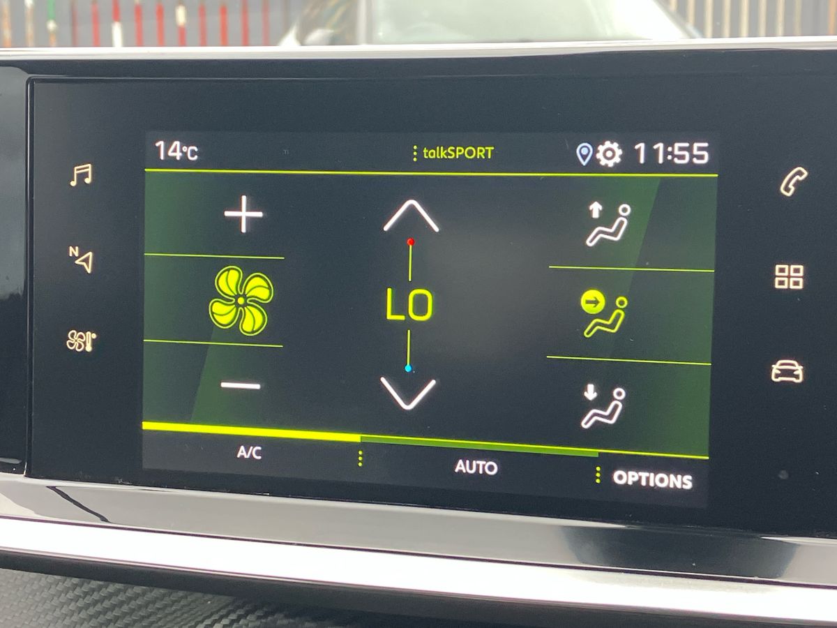 Used Peugeot 2008 2021 for sale - 76263925: Photo 12