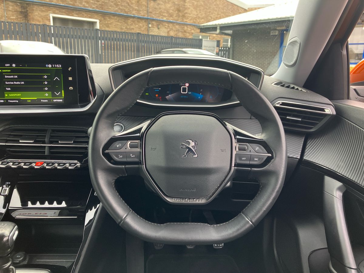 Used Peugeot 2008 2021 for sale - 76263925: Photo 15