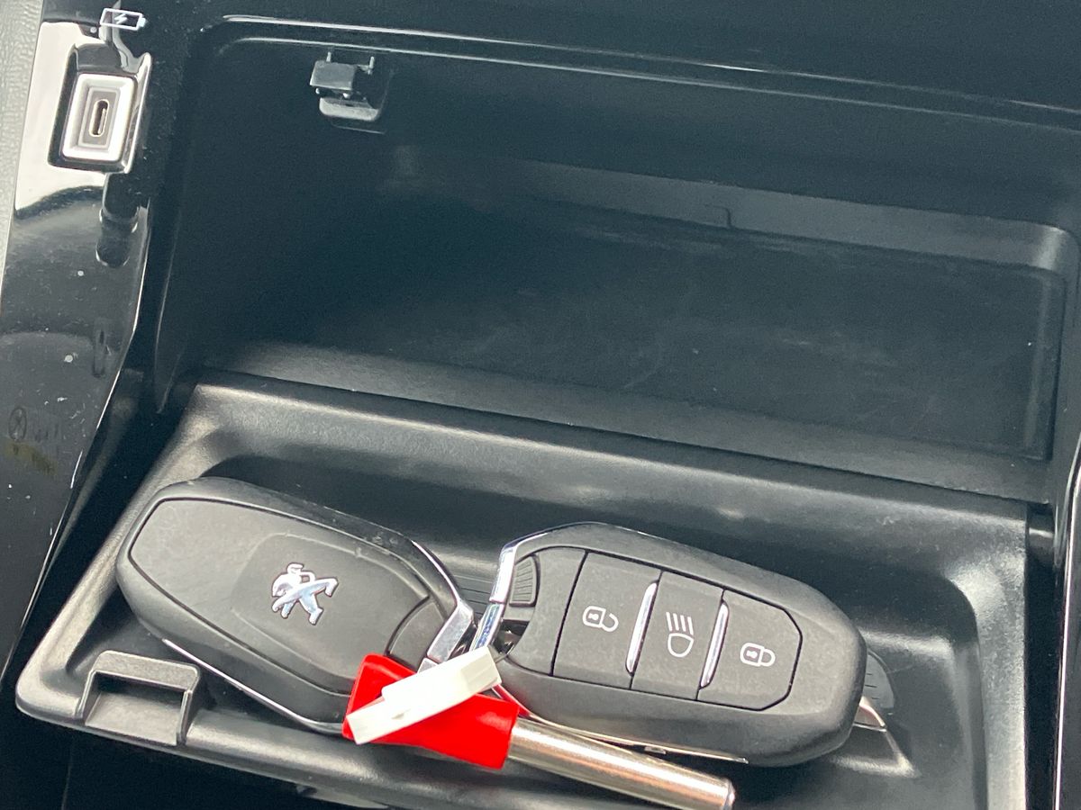 Used Peugeot 2008 2021 for sale - 76263925: Photo 53