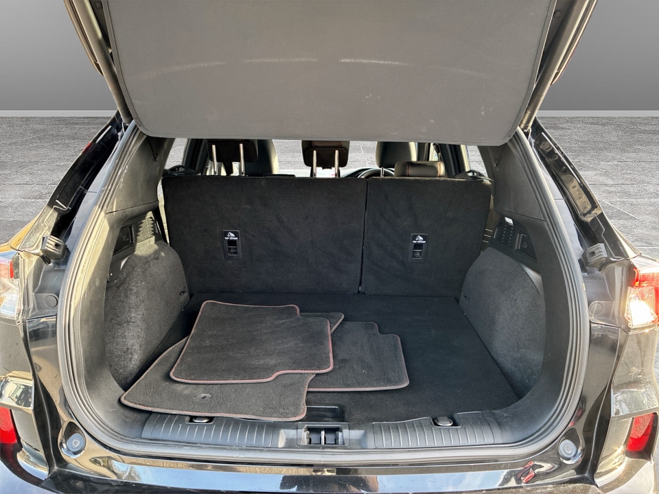 Used Ford Kuga 2022 for sale - 77432076: Photo 12