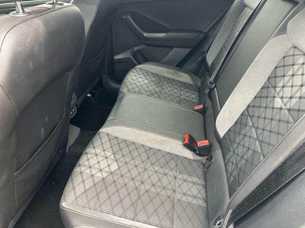 Used Volkswagen T-Roc 2022 for sale - 76045422: Photo 22