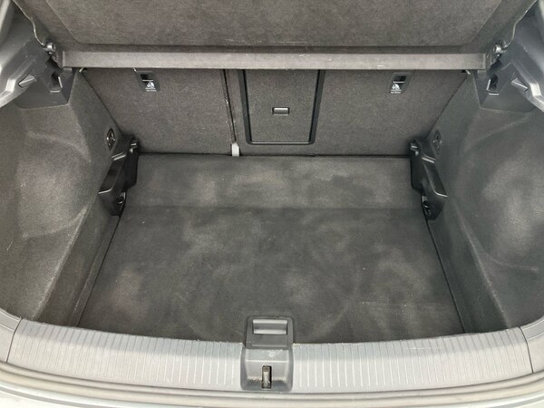 Used Volkswagen T-Roc 2022 for sale - 76045422: Photo 23