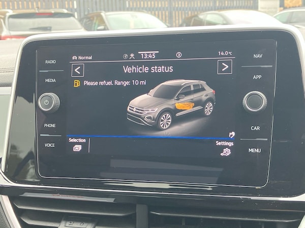Used Volkswagen T-Roc 2022 for sale - 76045422: Photo 51