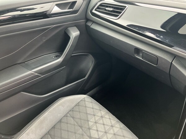 Used Volkswagen T-Roc 2022 for sale - 76045422: Photo 59