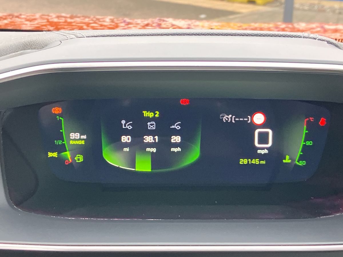 Used Peugeot 2008 2021 for sale - 76663195: Photo 14