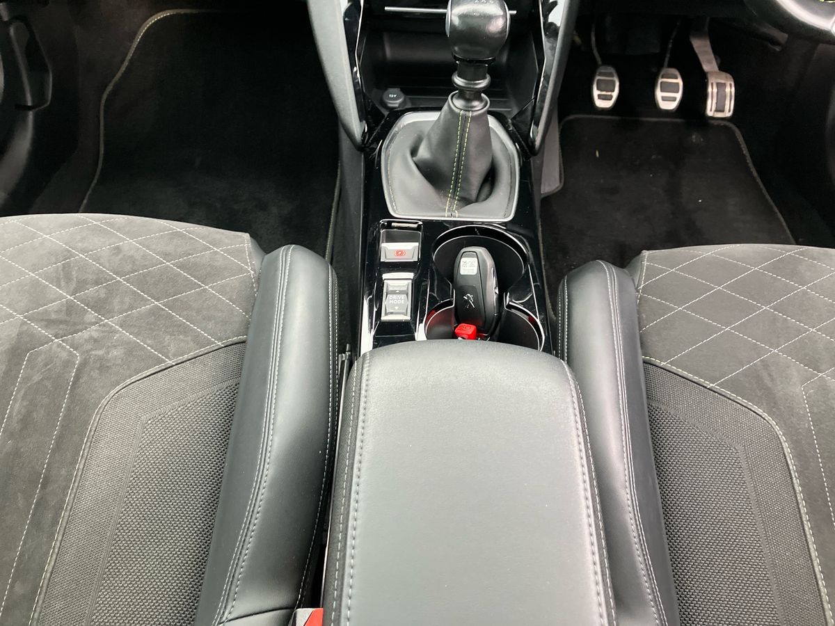 Used Peugeot 2008 2021 for sale - 76663195: Photo 17