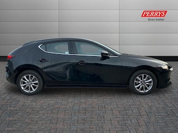 Used Mazda Mazda3 2022 for sale - 76382837: Photo