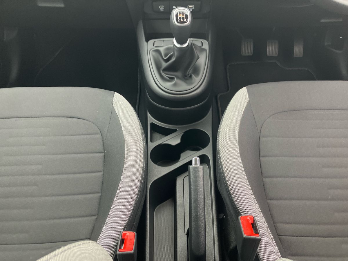 Used Hyundai i10 2023 for sale - 77207748: Photo 18