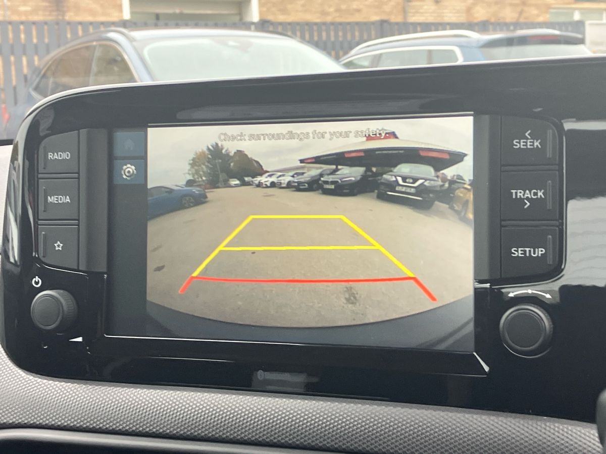 Used Hyundai i10 2023 for sale - 77207748: Photo 43