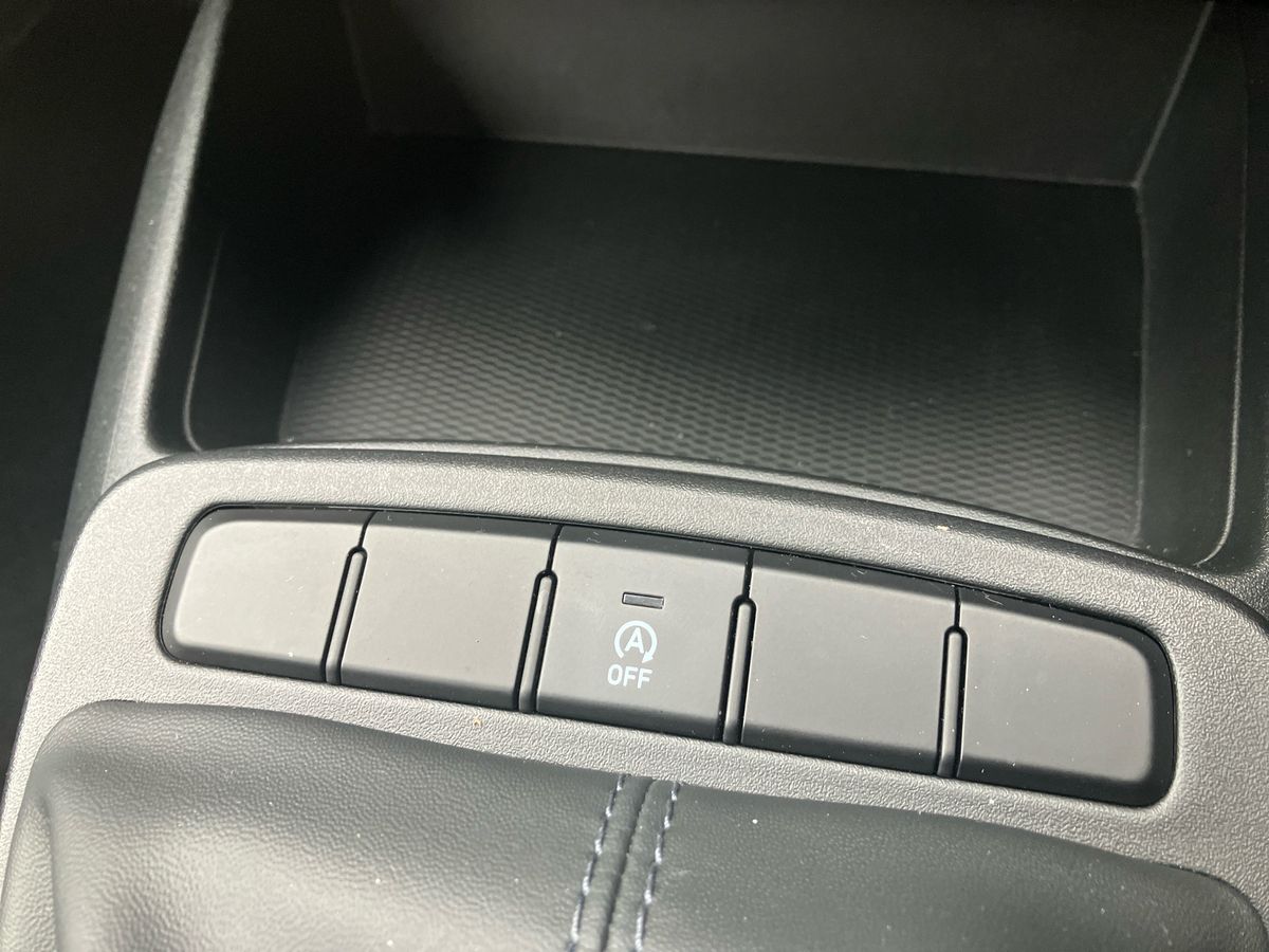 Used Hyundai i10 2023 for sale - 77207748: Photo 46