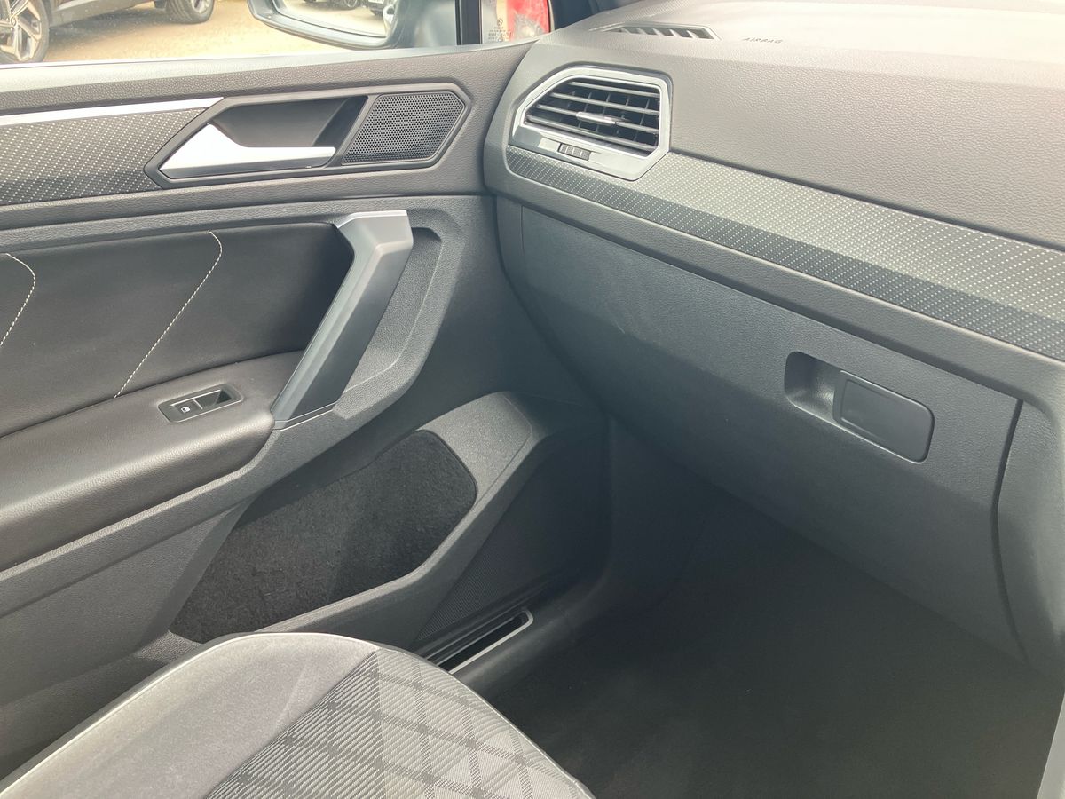Used Volkswagen Tiguan 2022 for sale - 76045547: Photo 59