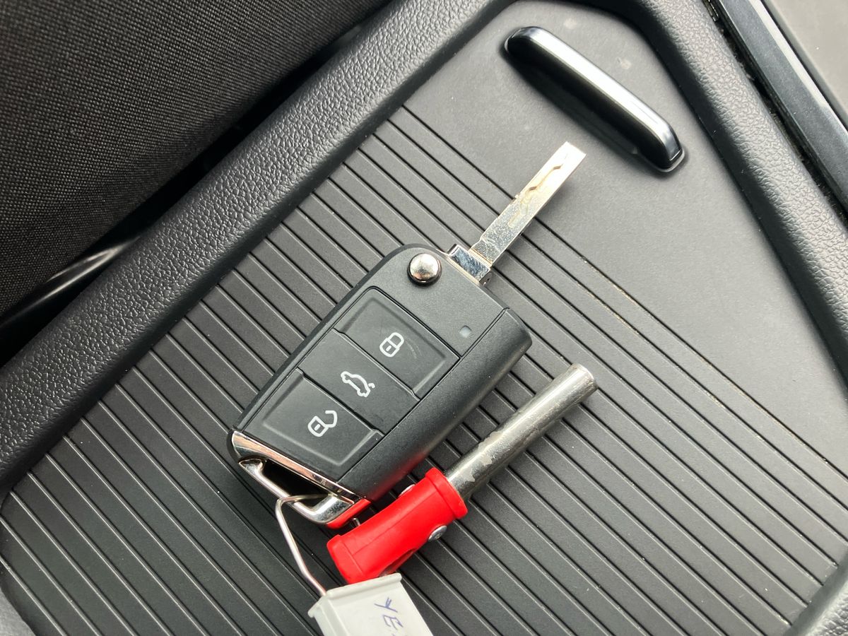 Used Volkswagen Tiguan 2022 for sale - 76045547: Photo 61