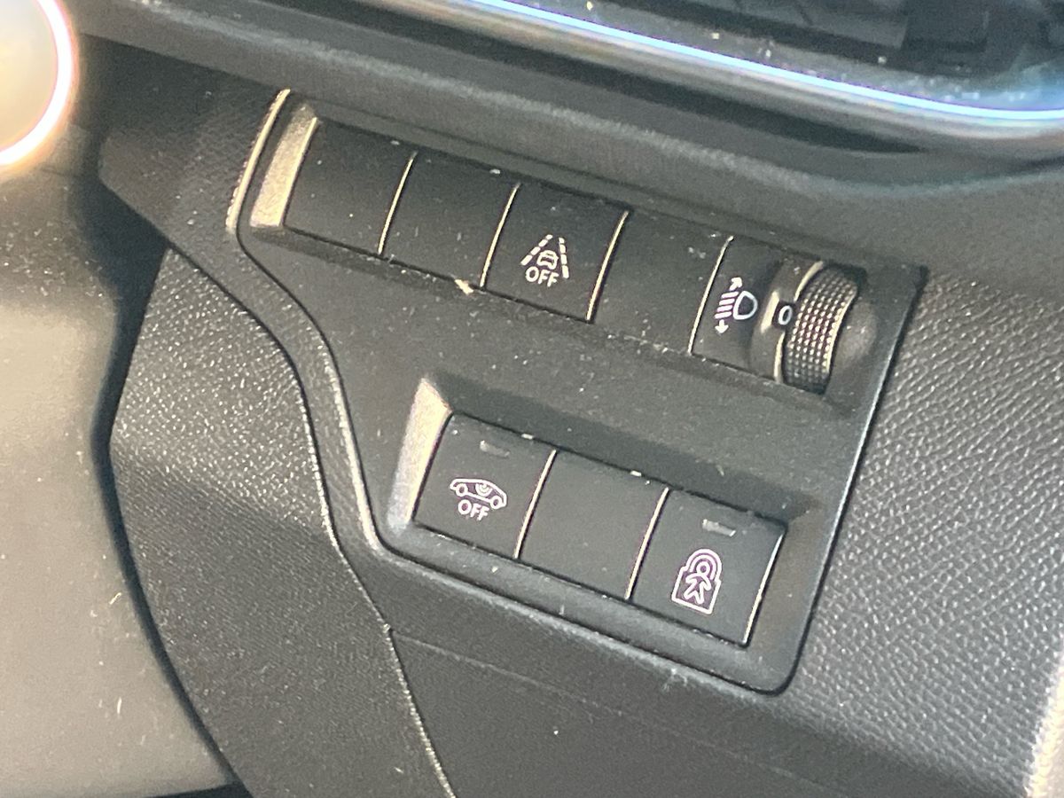 Used Peugeot 3008 2021 for sale - 76491175: Photo 39