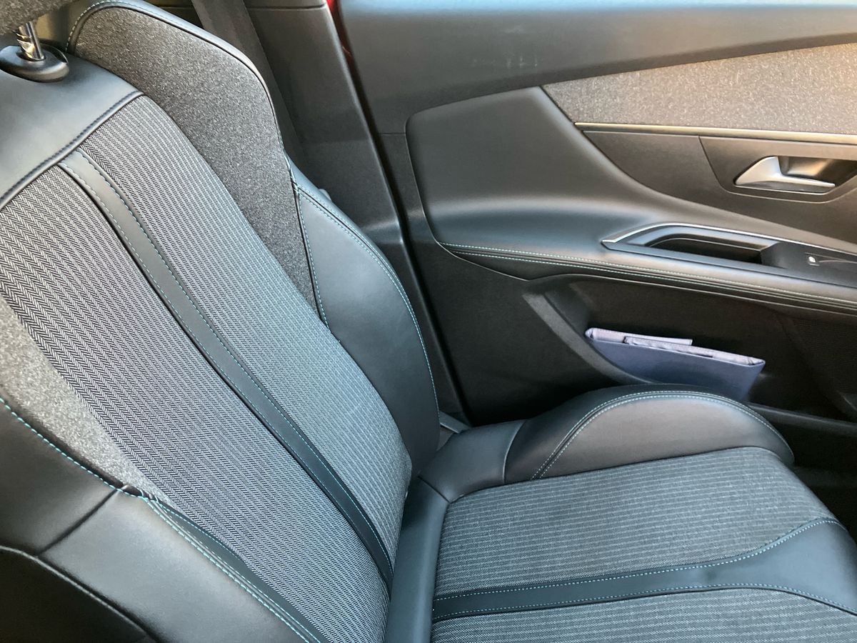 Used Peugeot 3008 2021 for sale - 76491175: Photo 57